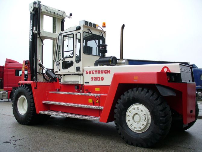 CHARIOT SVETRUCK 32T NEUF DISPO USINE
