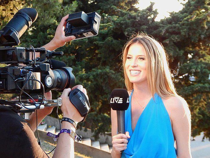 Interview im Fernsehen Vor der Kamera