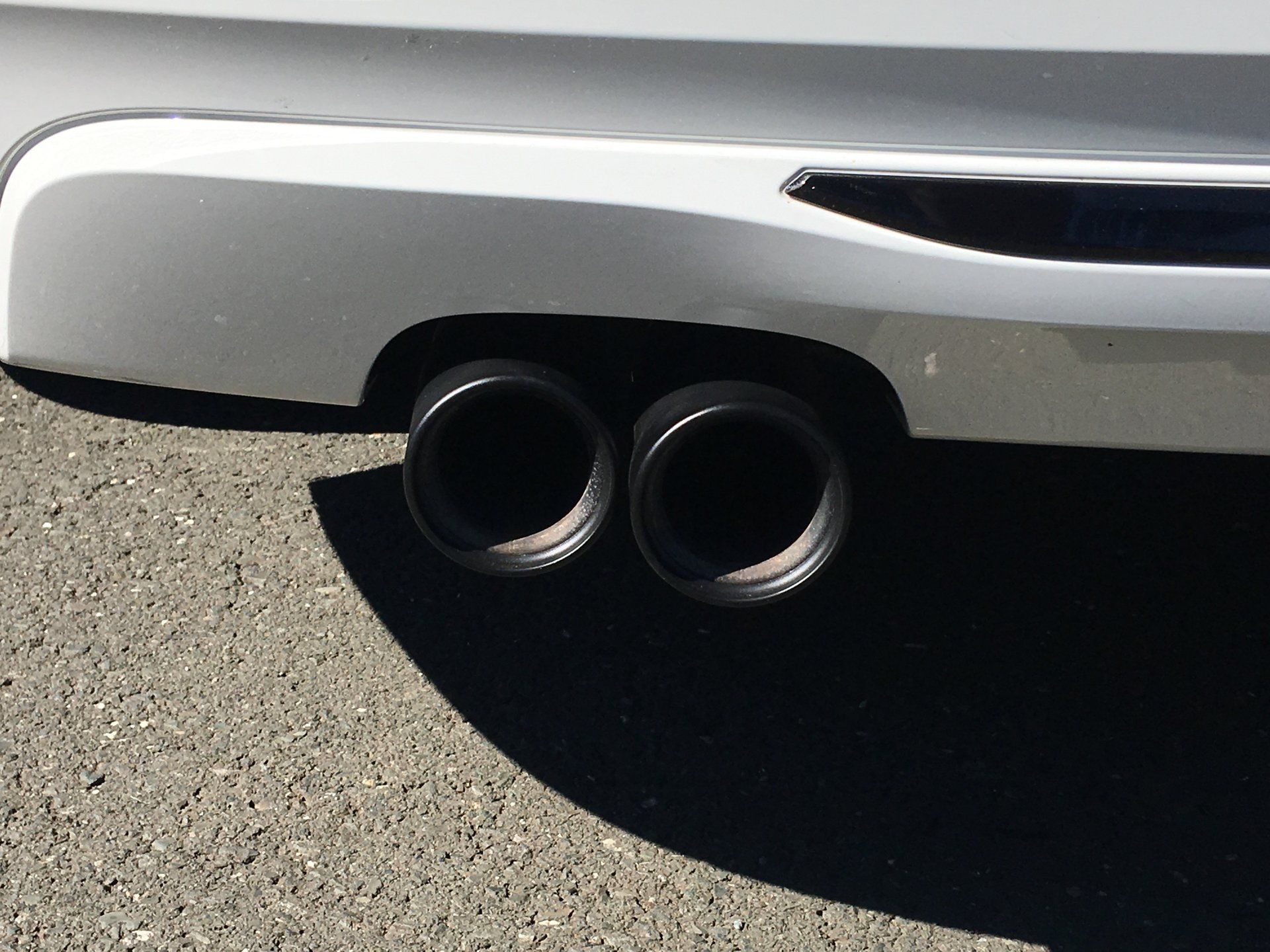 Endrohrblende BMW 330d