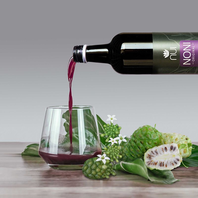 Nonisaft Noni, Nonisaft, Gesundheit, Immunsystem, Noniblatt, Glas mit Noni, Nonifrucht, Nonisaft kaufen, Noni-Saft kaufen