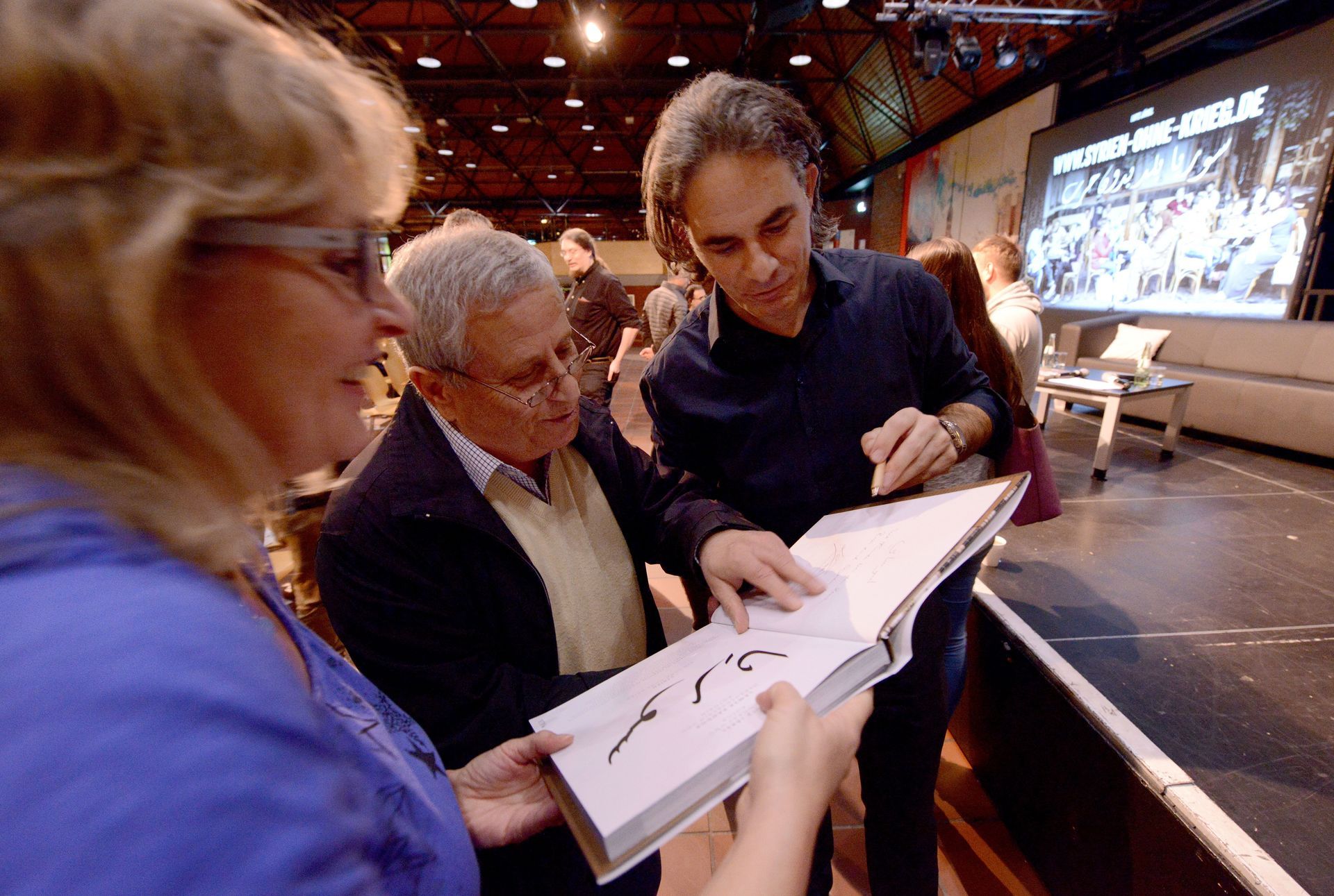 Lutz Jäkel mit Fans Lutz Jäkel mit Fans
