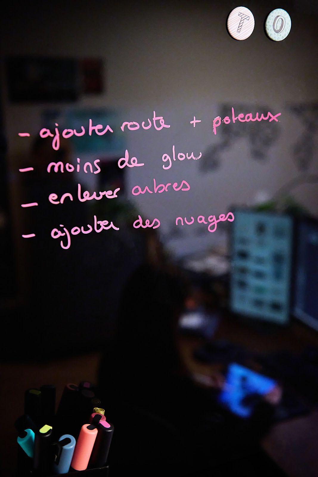 To do list sur tableau noir dans un atelier