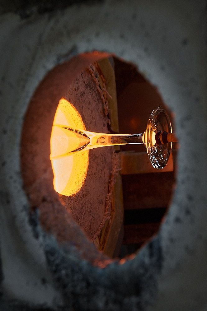 Verre à pied sortant du four chaud