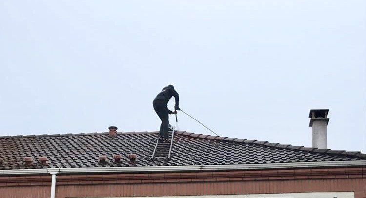 démoussage toiture 92