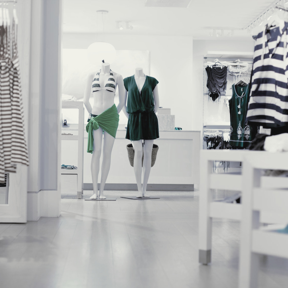 Design and furnishings for fashion shops in the fashion retail sector.