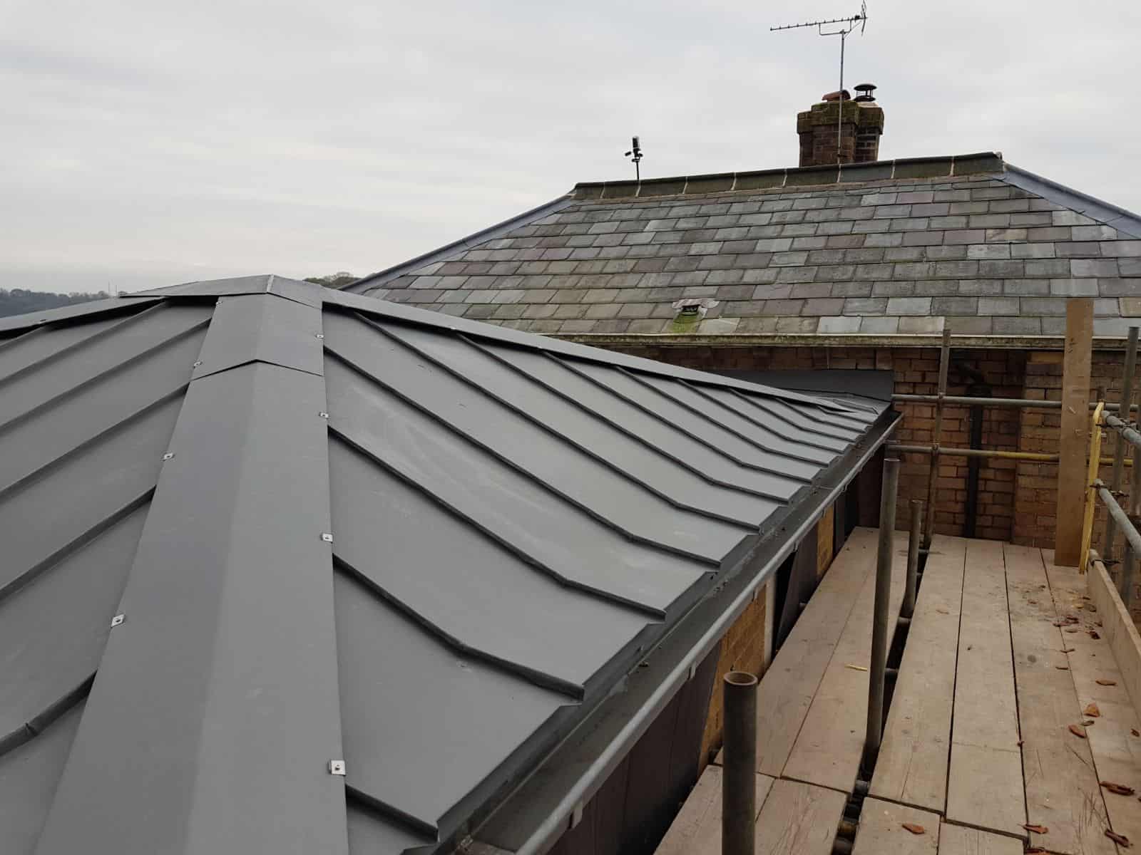 roofers in exeter