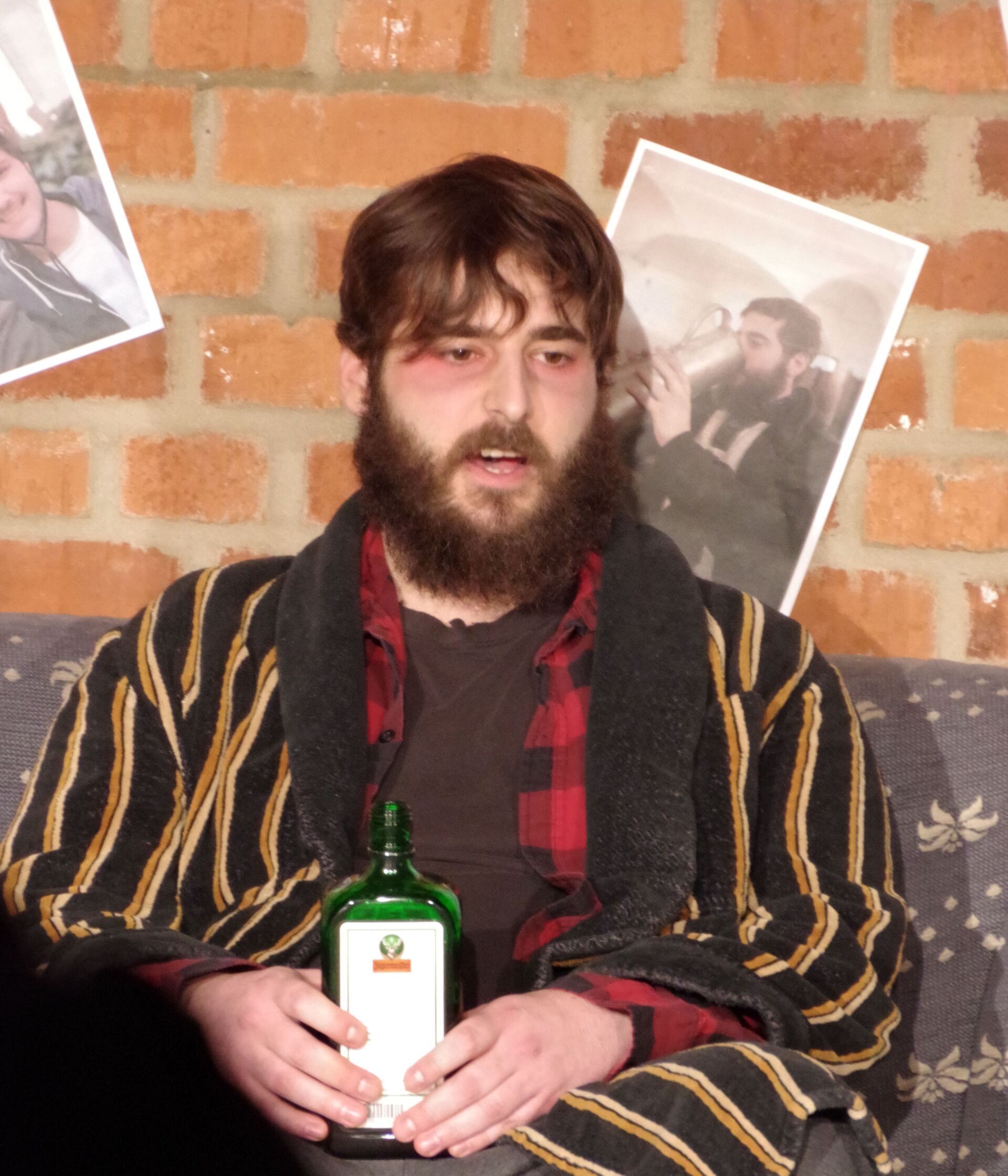 Foto aus dem Stück Austherapiert