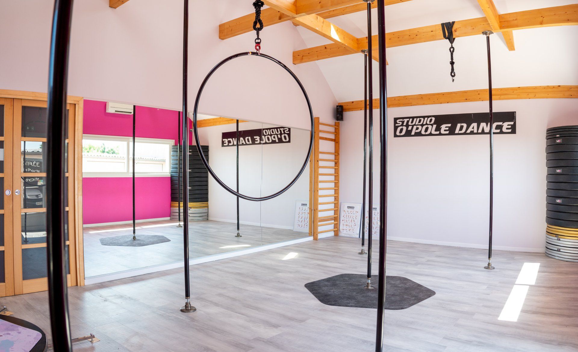 studio de poledance opoledance
