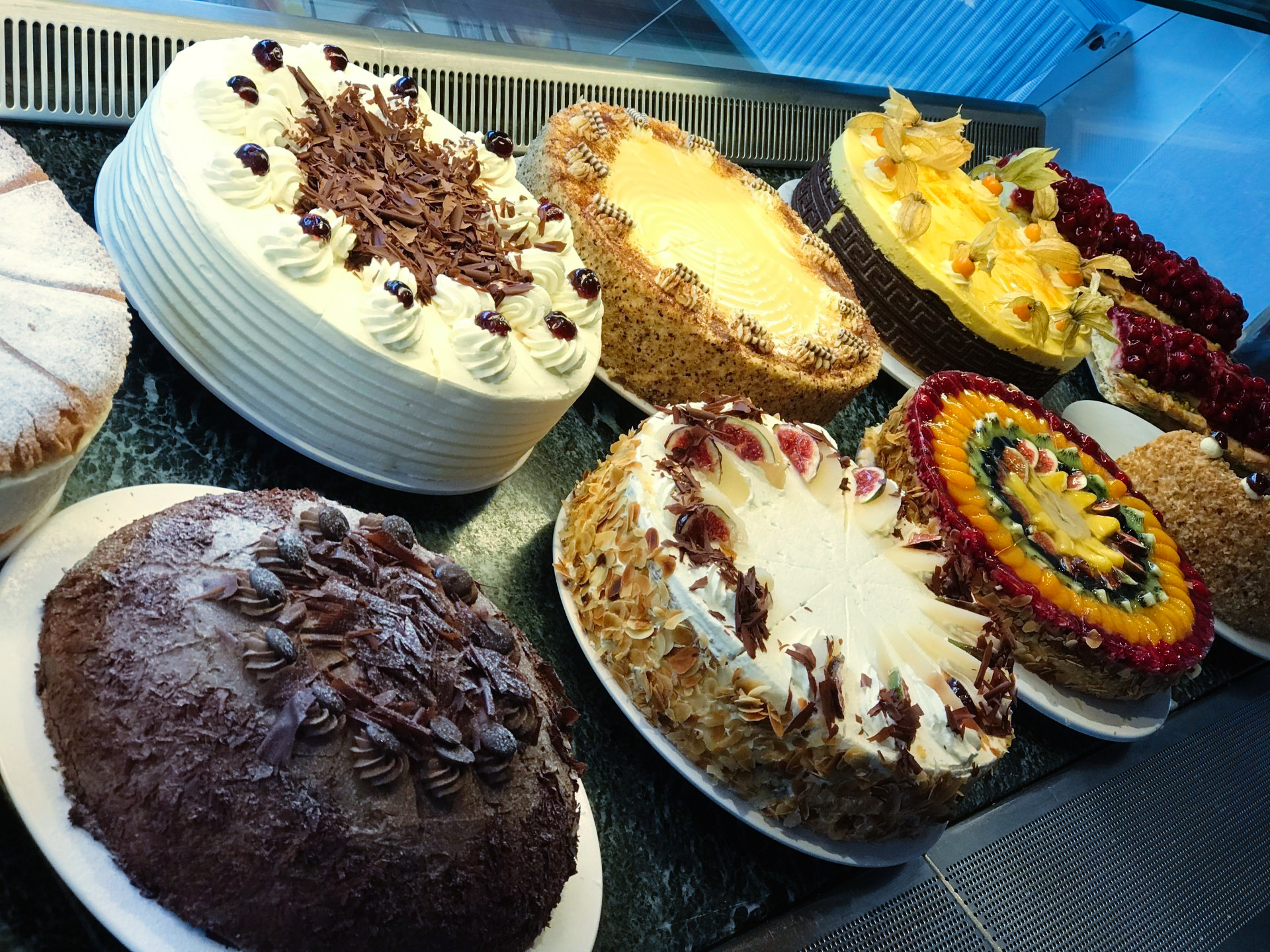 KurCafe Reit im Winkl Cafe Torten