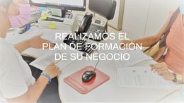 Le diseñamos un Plan de Formación adaptado a las caraterísticas y necesidades de su negocio CONTACTE CON NOSOTROS
