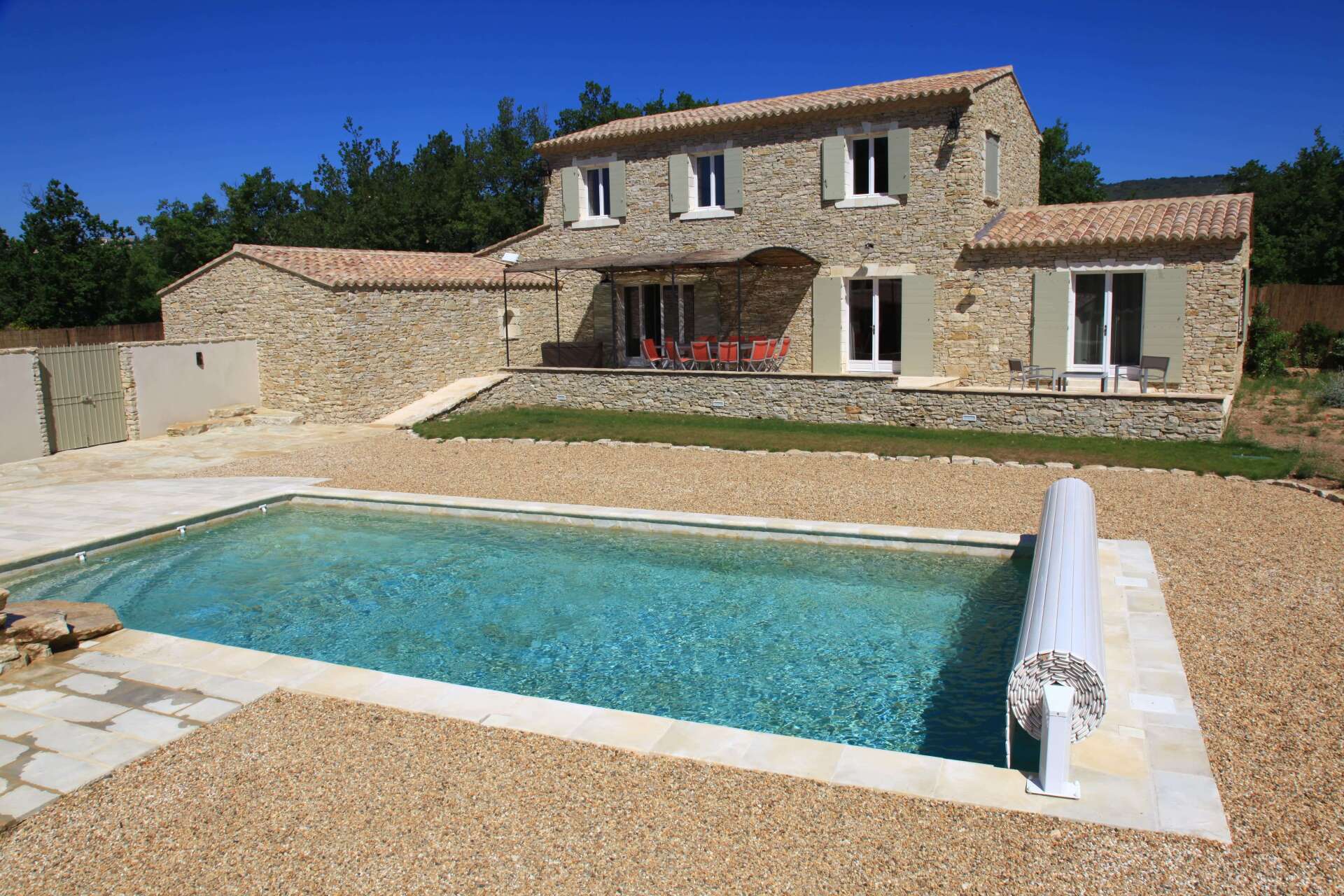 Maison avec piscine en provence
