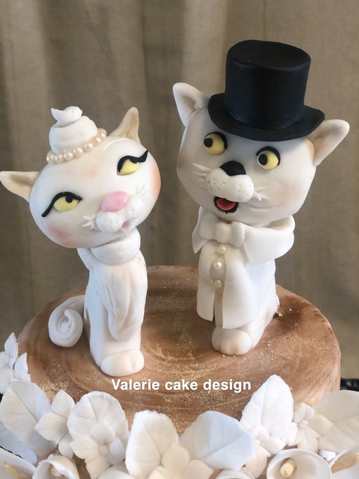 #joyeuxanniversaire #instacakedesign #pickoftheday #instagood #Valeriecakedesignmarseille #ValérieCakeDesign #instacake #birthdaycakemarseille #weddingcake #valeriecakedesign #cakedesignmarseille #gateaususpendumarseille #sabledecoremarseille #sabledecore #gateaususpendu #gravitycake #instafood #gateaudemariagemarseille #gateaudemarseille #gateaudemariage #bapteme #gateauanniversairemarseille #pateasucre #weddingcakemarseille #birthdaycake #marseille #mariagemarseille #gateaupersonnalise #gateaupersonnalisemarseille #sweettable #bapteme #gateau #sucettepersonnalisee #cakepop #cakepopmarseille #cupcakemarseille #numbercake #numbercakemarseille #aussibeauquebon #cakemarseille #creationgourmande #creationgateau #rever #cakeartist #feerie #patisserie #personnalisationdegateau