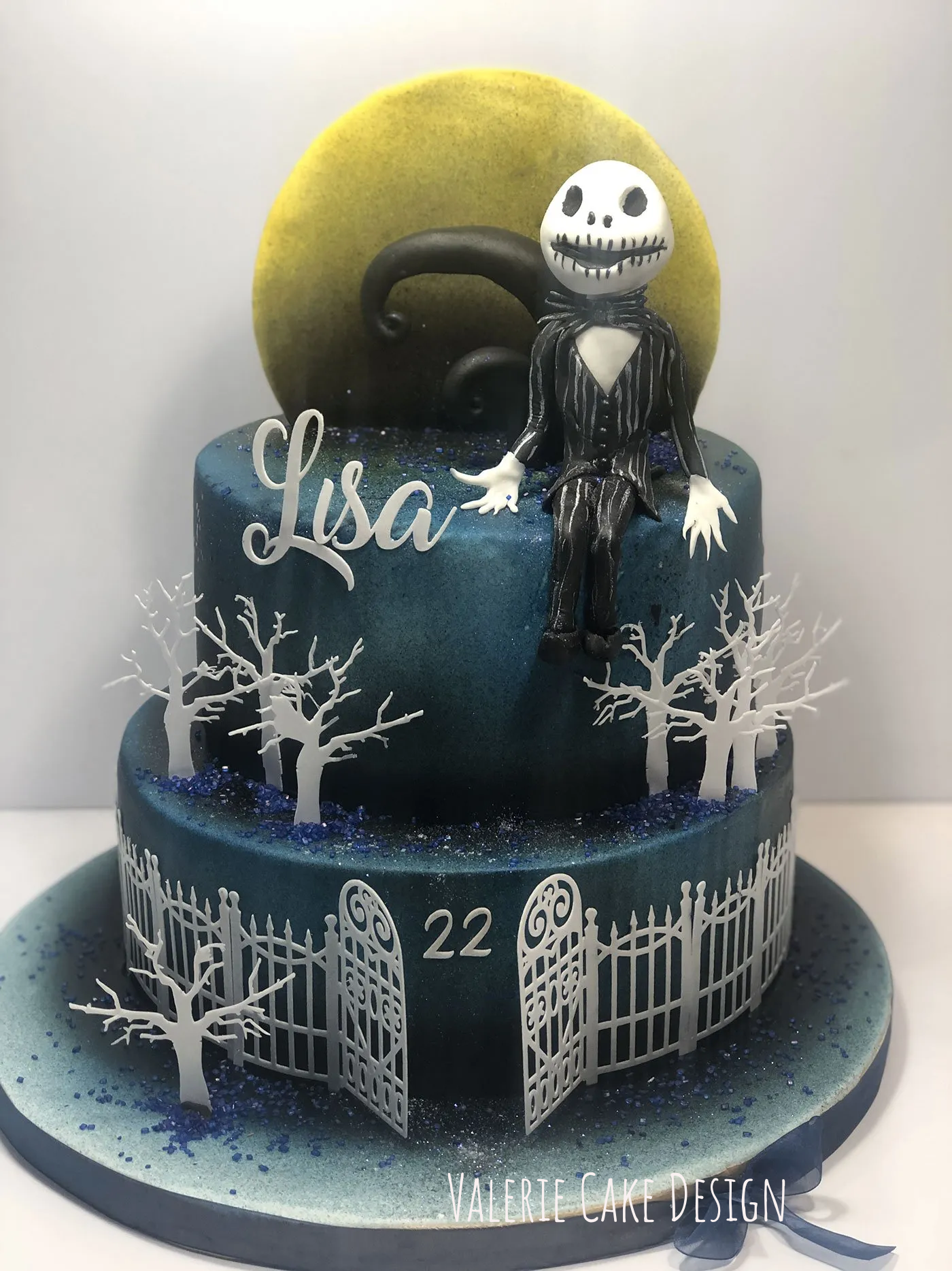 #joyeuxanniversaire #instacakedesign #pickoftheday #instagood #Valeriecakedesignmarseille #ValérieCakeDesign #instacake #birthdaycakemarseille #weddingcake #valeriecakedesign #cakedesignmarseille #gateaususpendumarseille #sabledecoremarseille #sabledecore #gateaususpendu #gravitycake #instafood #gateaudemariagemarseille #gateaudemarseille #gateaudemariage #bapteme #gateauanniversairemarseille #pateasucre #weddingcakemarseille #birthdaycake #marseille #mariagemarseille #gateaupersonnalise #gateaupersonnalisemarseille #sweettable #bapteme #gateau #sucettepersonnalisee #cakepop #cakepopmarseille #cupcakemarseille #numbercake #numbercakemarseille #aussibeauquebon #cakemarseille #creationgourmande #creationgateau #rever #cakeartist #feerie #patisserie #personnalisationdegateau