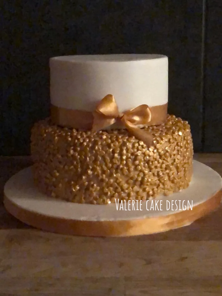 #joyeuxanniversaire #instacakedesign #pickoftheday #instagood #Valeriecakedesignmarseille #ValérieCakeDesign #instacake #birthdaycakemarseille #weddingcake #valeriecakedesign #cakedesignmarseille #gateaususpendumarseille #sabledecoremarseille #sabledecore #gateaususpendu #gravitycake #instafood #gateaudemariagemarseille #gateaudemarseille #gateaudemariage #bapteme #gateauanniversairemarseille #pateasucre #weddingcakemarseille #birthdaycake #marseille #mariagemarseille #gateaupersonnalise #gateaupersonnalisemarseille #sweettable #bapteme #gateau #sucettepersonnalisee #cakepop #cakepopmarseille #cupcakemarseille #numbercake #numbercakemarseille #aussibeauquebon #cakemarseille #creationgourmande #creationgateau #rever #cakeartist #feerie #patisserie #personnalisationdegateau