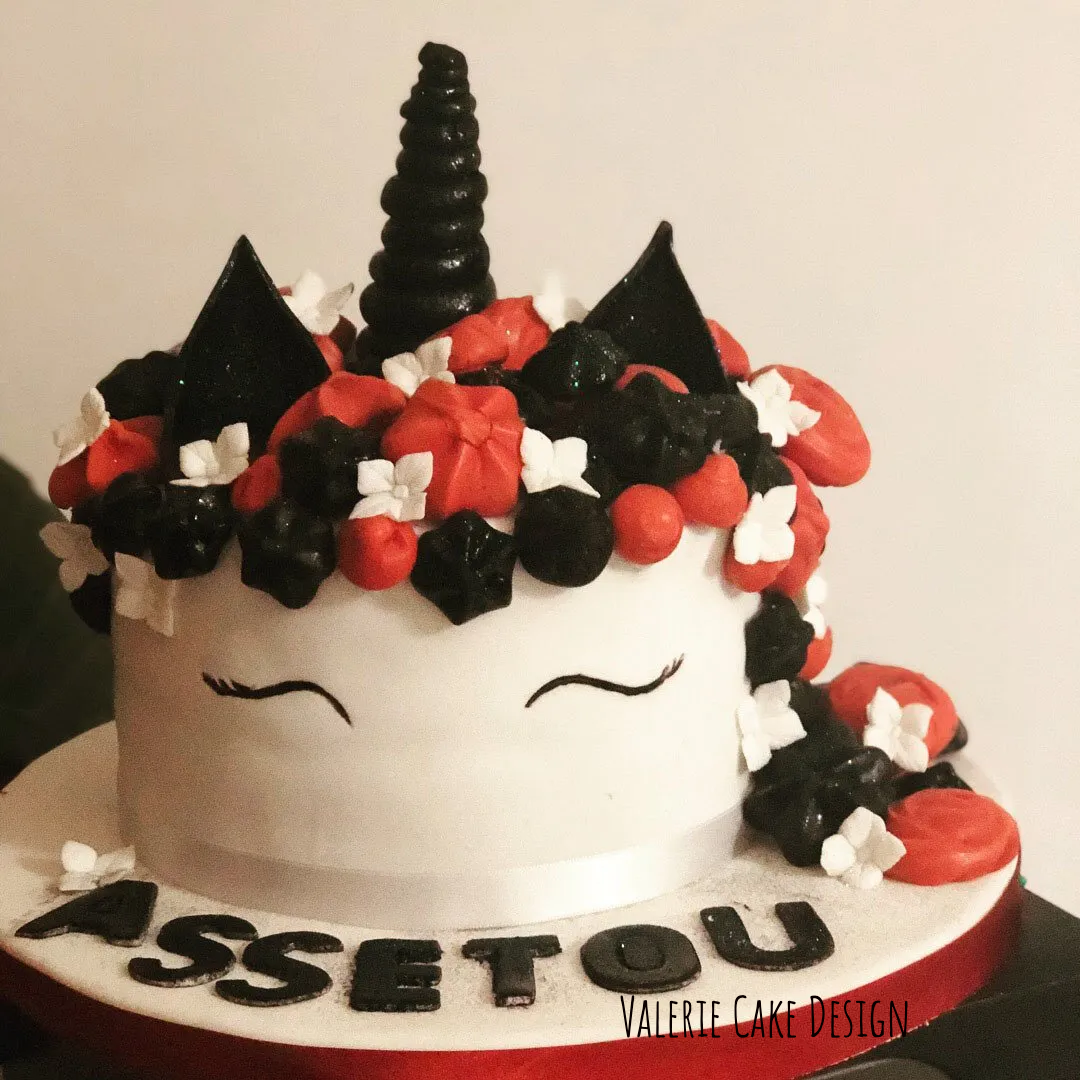 #joyeuxanniversaire #instacakedesign #pickoftheday #instagood #Valeriecakedesignmarseille #ValérieCakeDesign #instacake #birthdaycakemarseille #weddingcake #valeriecakedesign #cakedesignmarseille #gateaususpendumarseille #sabledecoremarseille #sabledecore #gateaususpendu #gravitycake #instafood #gateaudemariagemarseille #gateaudemarseille #gateaudemariage #bapteme #gateauanniversairemarseille #pateasucre #weddingcakemarseille #birthdaycake #marseille #mariagemarseille #gateaupersonnalise #gateaupersonnalisemarseille #sweettable #bapteme #gateau #sucettepersonnalisee #cakepop #cakepopmarseille #cupcakemarseille #numbercake #numbercakemarseille #aussibeauquebon #cakemarseille #creationgourmande #creationgateau #rever #cakeartist #feerie #patisserie #personnalisationdegateau