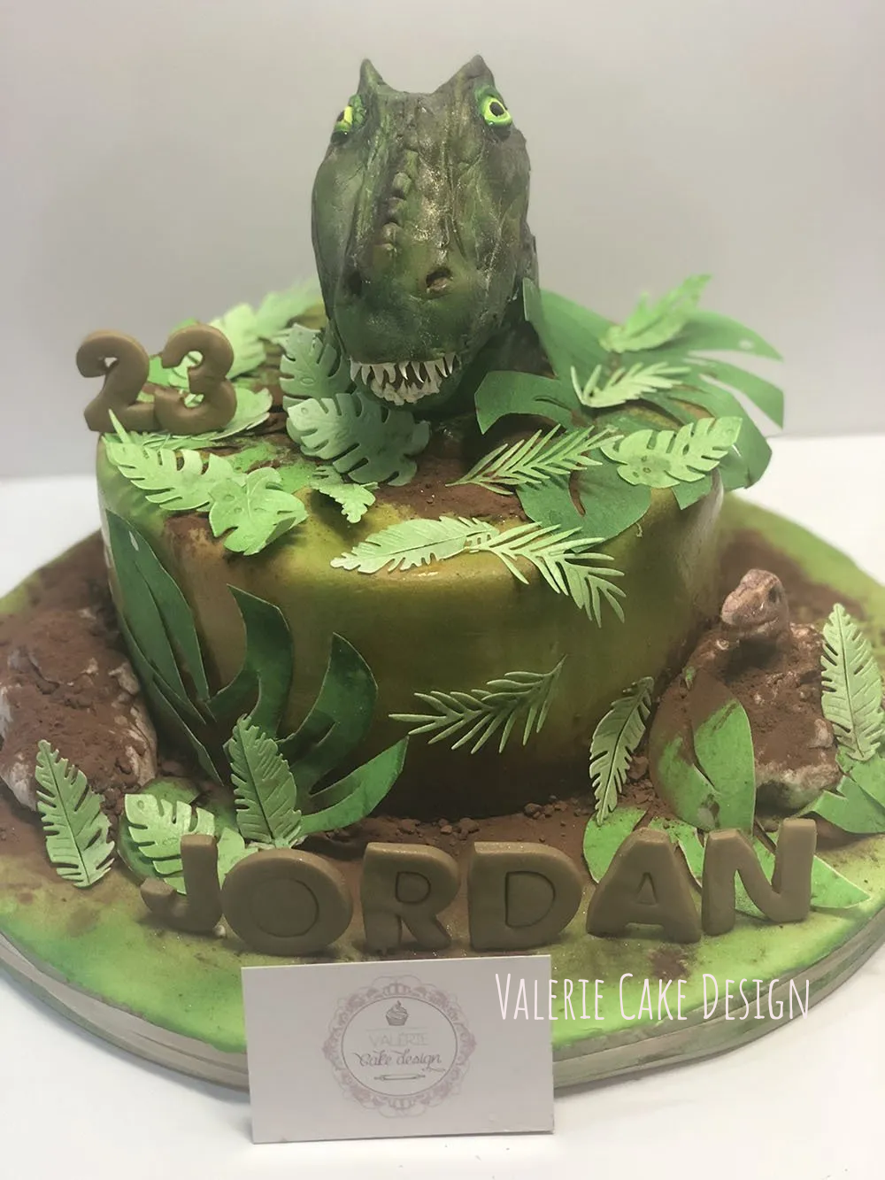 #joyeuxanniversaire #instacakedesign #pickoftheday #instagood #Valeriecakedesignmarseille #ValérieCakeDesign #instacake #birthdaycakemarseille #weddingcake #valeriecakedesign #cakedesignmarseille #gateaususpendumarseille #sabledecoremarseille #sabledecore #gateaususpendu #gravitycake #instafood #gateaudemariagemarseille #gateaudemarseille #gateaudemariage #bapteme #gateauanniversairemarseille #pateasucre #weddingcakemarseille #birthdaycake #marseille #mariagemarseille  #gateaupersonnalise #gateaupersonnalisemarseille #sweettable #bapteme #gateau #sucettepersonnalisee #cakepop #cakepopmarseille #cupcakemarseille #numbercake #numbercakemarseille #aussibeauquebon #cakemarseille  #creationgourmande #creationgateau #rever #cakeartist #feerie #patisserie #personnalisationdegateau