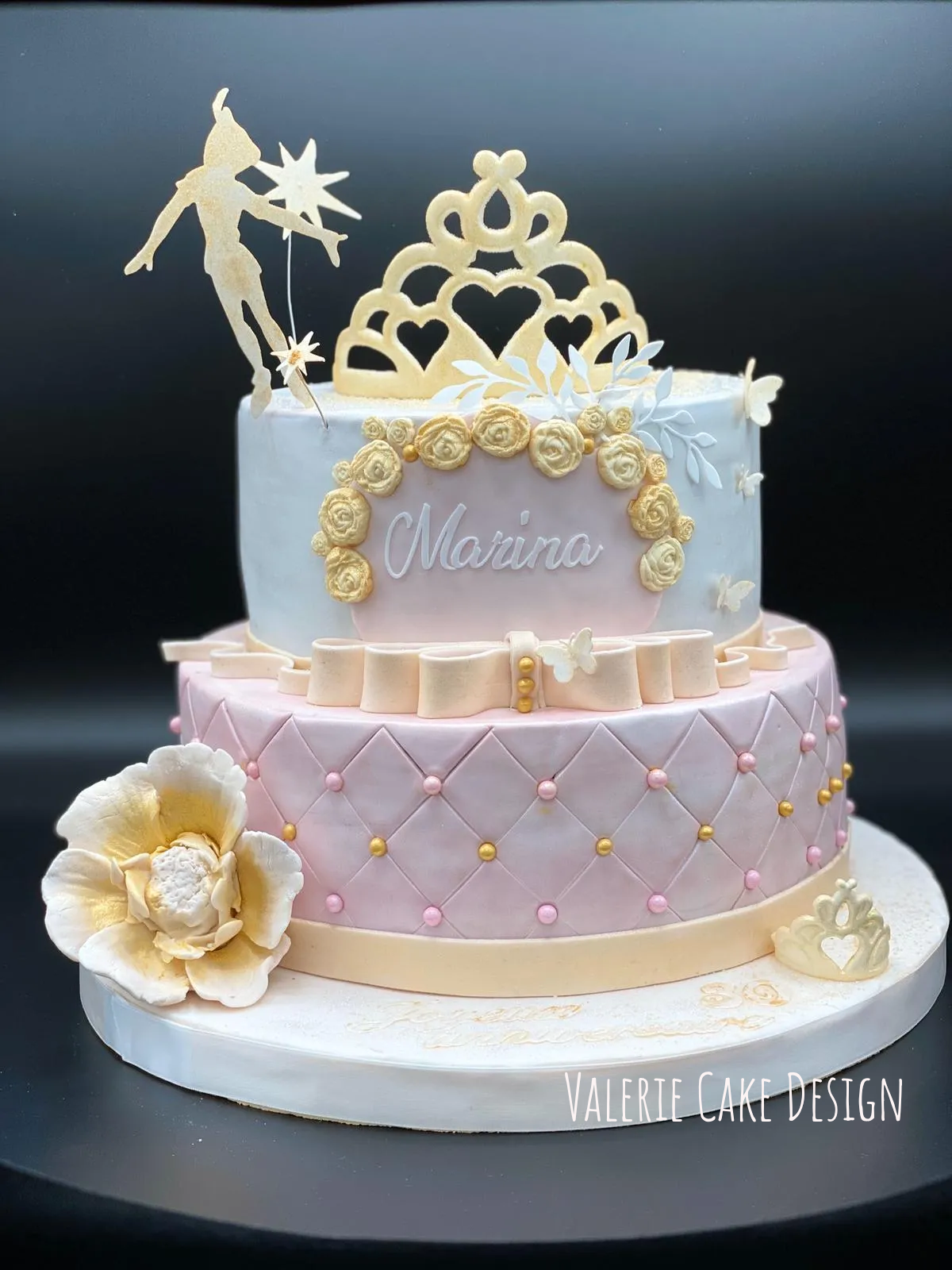 #joyeuxanniversaire #instacakedesign #pickoftheday #instagood #Valeriecakedesignmarseille #ValérieCakeDesign #instacake #birthdaycakemarseille #weddingcake #valeriecakedesign #cakedesignmarseille #gateaususpendumarseille #sabledecoremarseille #sabledecore #gateaususpendu #gravitycake #instafood #gateaudemariagemarseille #gateaudemarseille #gateaudemariage #bapteme #gateauanniversairemarseille #pateasucre #weddingcakemarseille #birthdaycake #marseille #mariagemarseille #gateaupersonnalise #gateaupersonnalisemarseille #sweettable #bapteme #gateau #sucettepersonnalisee #cakepop #cakepopmarseille #cupcakemarseille #numbercake #numbercakemarseille #aussibeauquebon #cakemarseille #creationgourmande #creationgateau #rever #cakeartist #feerie #patisserie #personnalisationdegateau