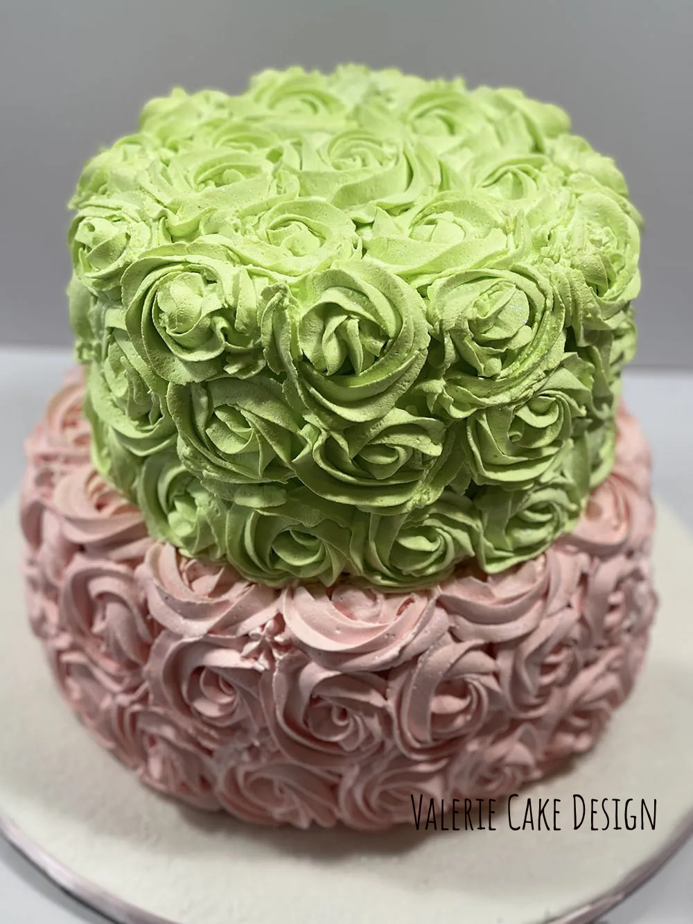 #joyeuxanniversaire #instacakedesign #pickoftheday #instagood #Valeriecakedesignmarseille #ValérieCakeDesign #instacake #birthdaycakemarseille #weddingcake #valeriecakedesign #cakedesignmarseille #gateaususpendumarseille #sabledecoremarseille #sabledecore #gateaususpendu #gravitycake #instafood #gateaudemariagemarseille #gateaudemarseille #gateaudemariage #bapteme #gateauanniversairemarseille #pateasucre #weddingcakemarseille #birthdaycake #marseille #mariagemarseille  #gateaupersonnalise #gateaupersonnalisemarseille #sweettable #bapteme #gateau #sucettepersonnalisee #cakepop #cakepopmarseille #cupcakemarseille #numbercake #numbercakemarseille #aussibeauquebon #cakemarseille  #creationgourmande #creationgateau #rever #cakeartist #feerie #patisserie #personnalisationdegateau