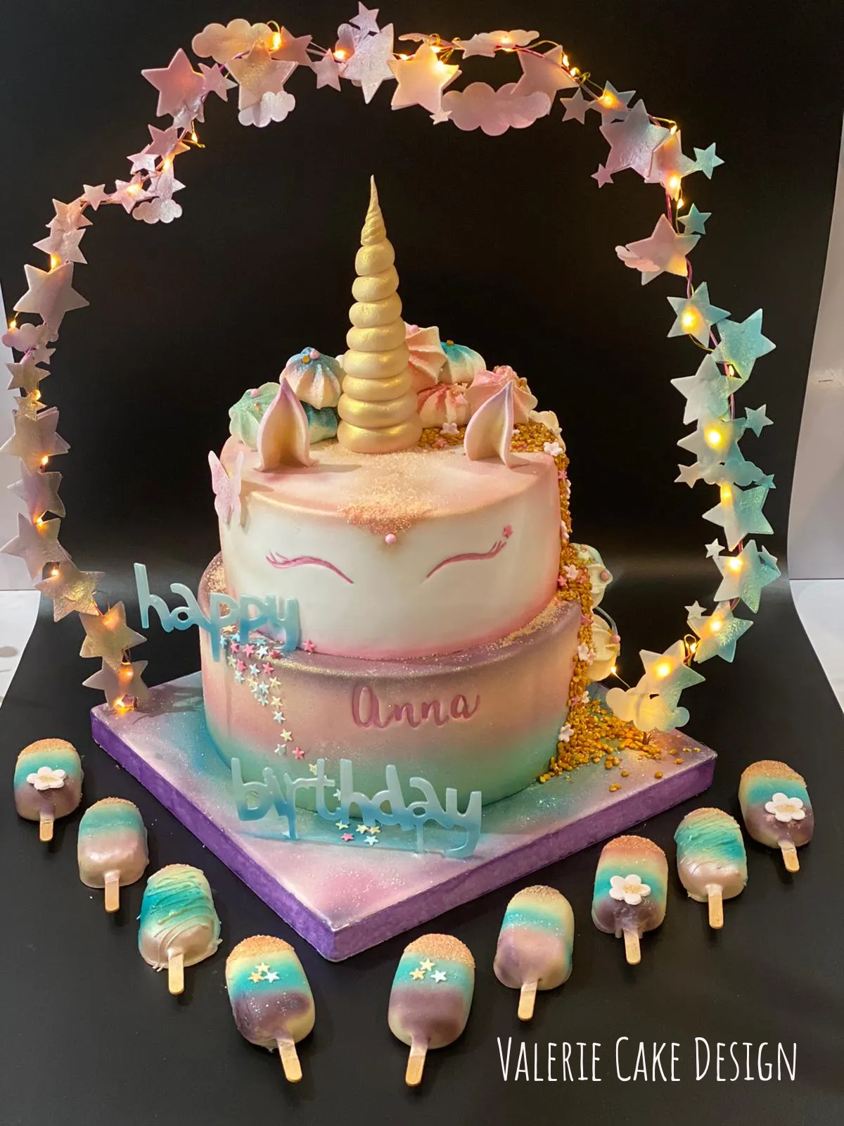 #joyeuxanniversaire #instacakedesign #pickoftheday #instagood #Valeriecakedesignmarseille #ValérieCakeDesign #instacake #birthdaycakemarseille #weddingcake #valeriecakedesign #cakedesignmarseille #gateaususpendumarseille #sabledecoremarseille #sabledecore #gateaususpendu #gravitycake #instafood #gateaudemariagemarseille #gateaudemarseille #gateaudemariage #bapteme #gateauanniversairemarseille #pateasucre #weddingcakemarseille #birthdaycake #marseille #mariagemarseille #gateaupersonnalise #gateaupersonnalisemarseille #sweettable #bapteme #gateau #sucettepersonnalisee #cakepop #cakepopmarseille #cupcakemarseille #numbercake #numbercakemarseille #aussibeauquebon #cakemarseille #creationgourmande #creationgateau #rever #cakeartist #feerie #patisserie #personnalisationdegateau