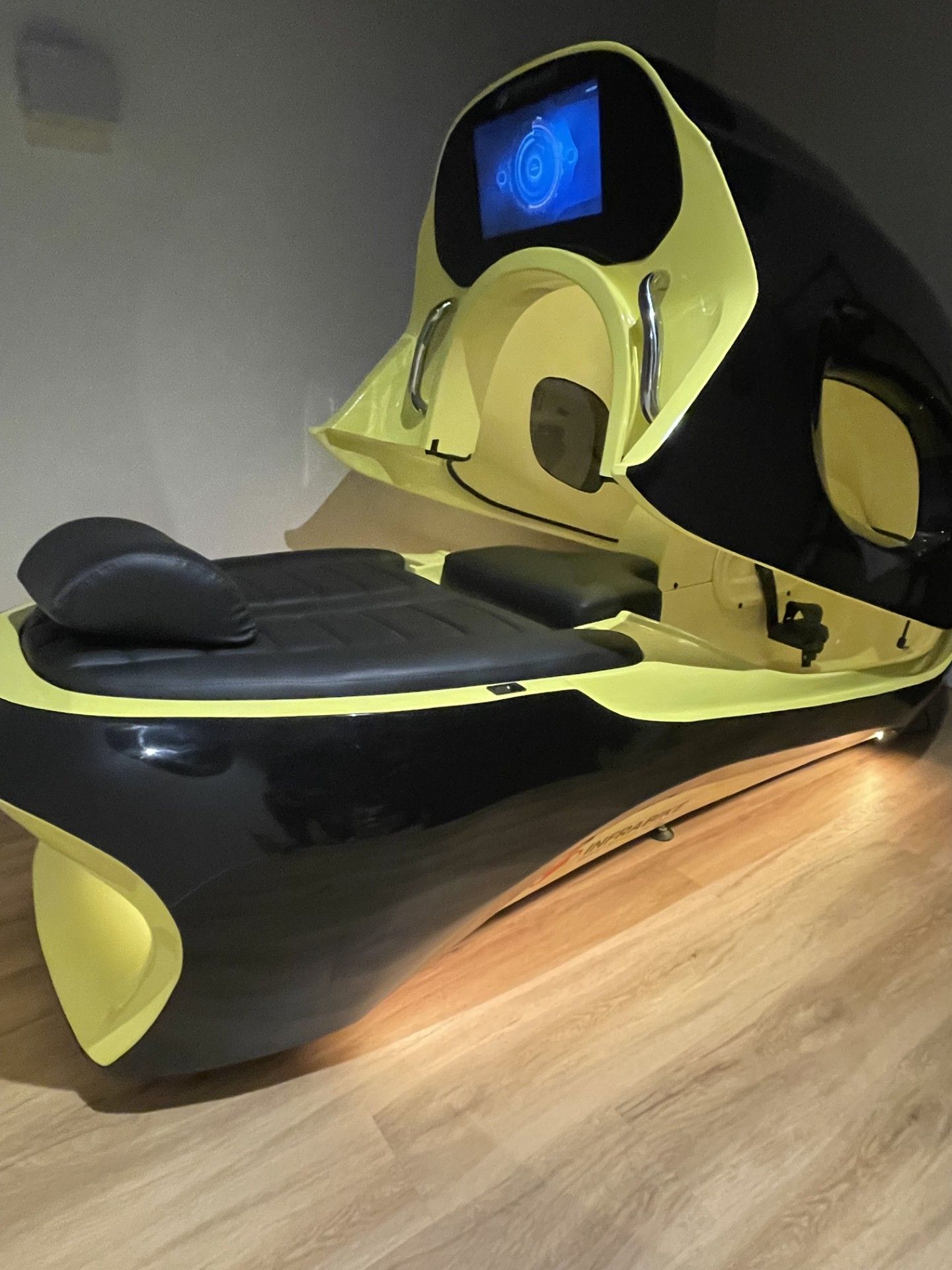 Infrabike vélo minceur, le vélo infrarouge pour bruler jusqu'à 1300 calories en 30 min