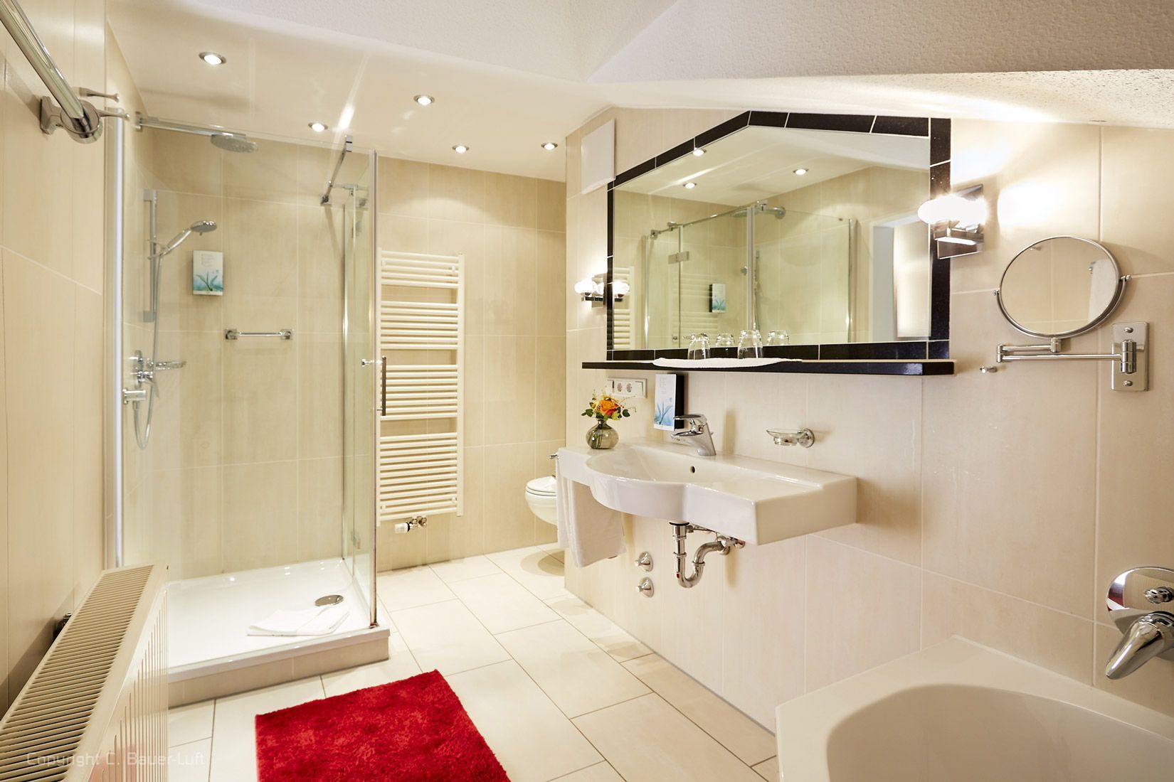 Hotelfotografie, Badezimmer. Cornelia Bauer-Luft, Fotografie + DTP, Mediengestaltung
