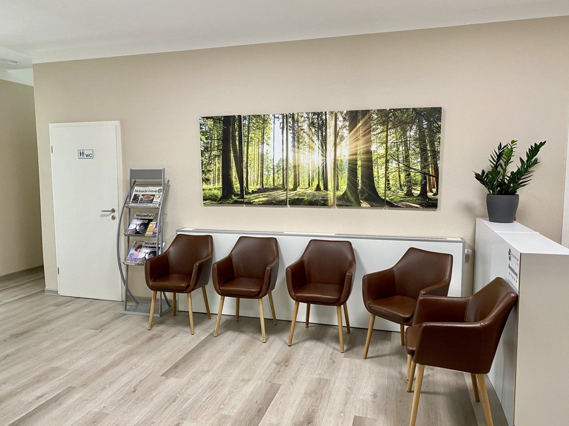 Wartebereich Physiotherapie Claus in Bautzen