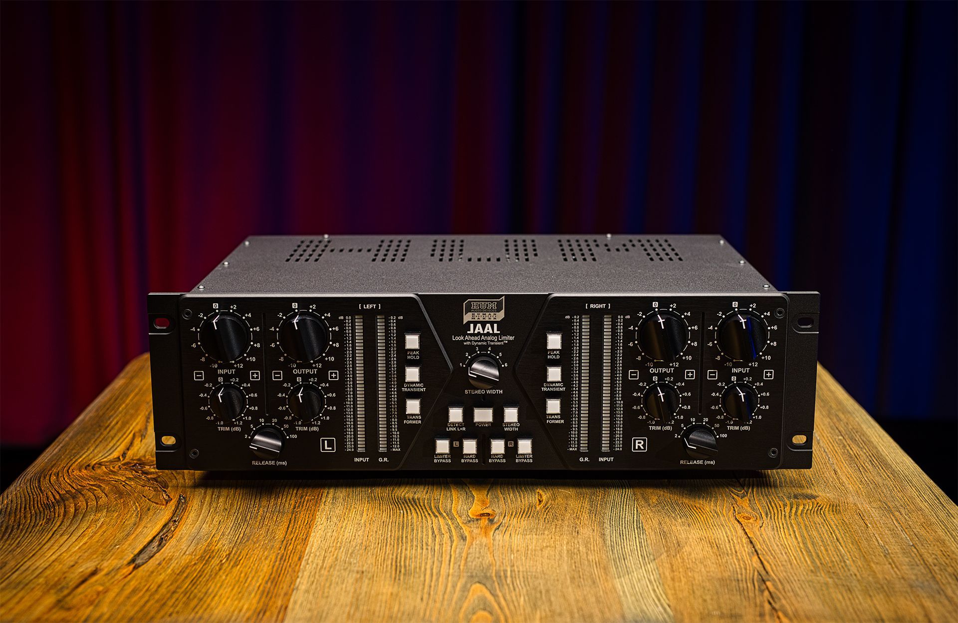 HUM AUDIO DEVICES revendeur agréé.