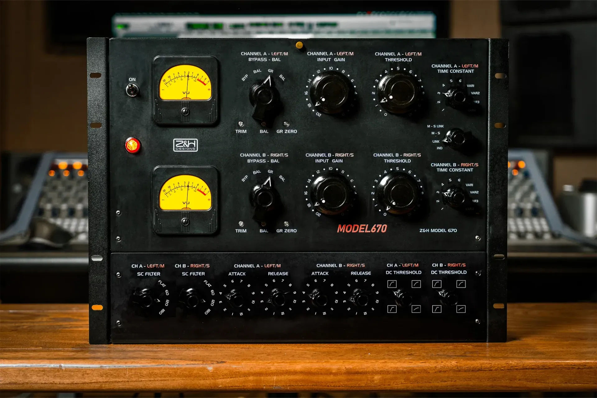 Z&H DESIGNS Compresseur Vari-Mu modèle 670 YesAudio importateur