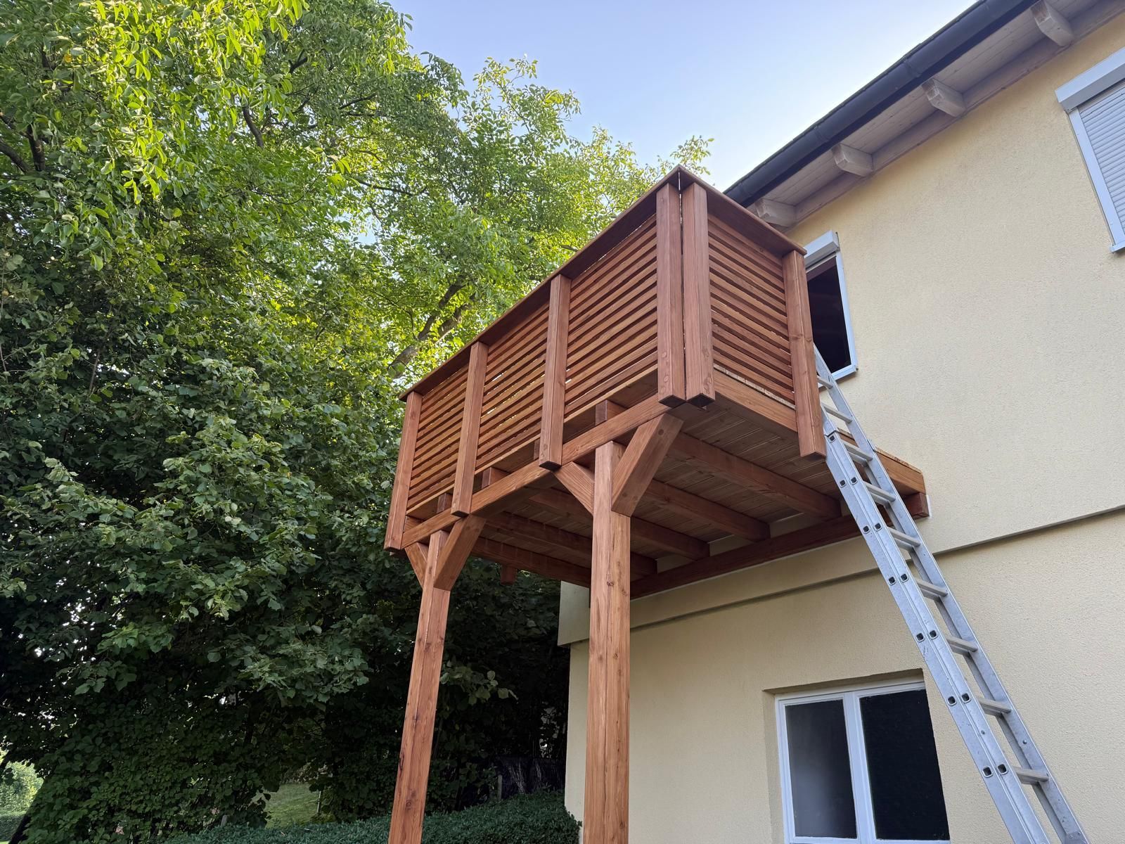 Holzbalkon Anbau Vordach Zimmereiarbeiten Bischberg