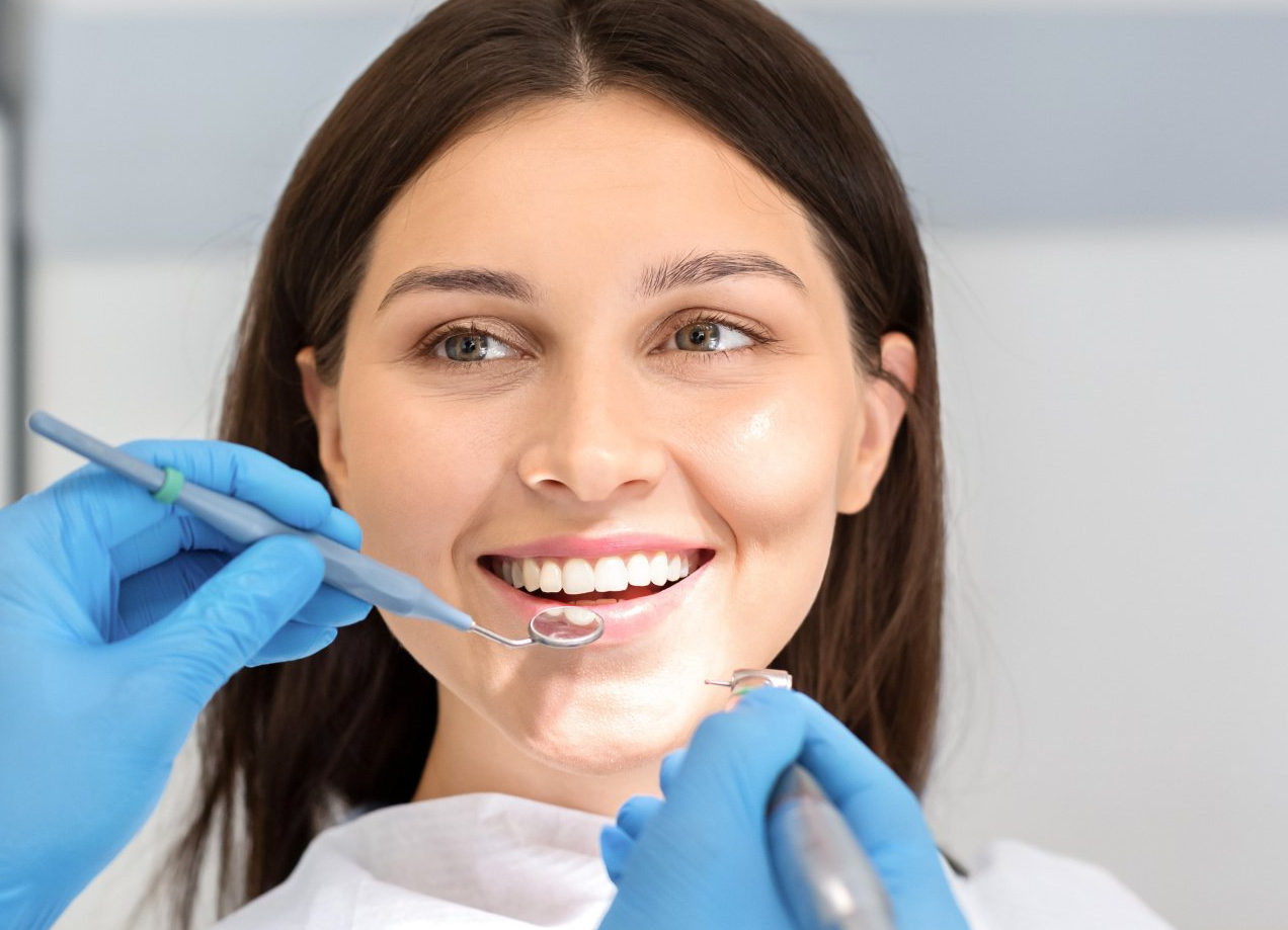 Zahnarzt Fenkl Schweinfurt Gochsheim Helene Nehring Ärztin