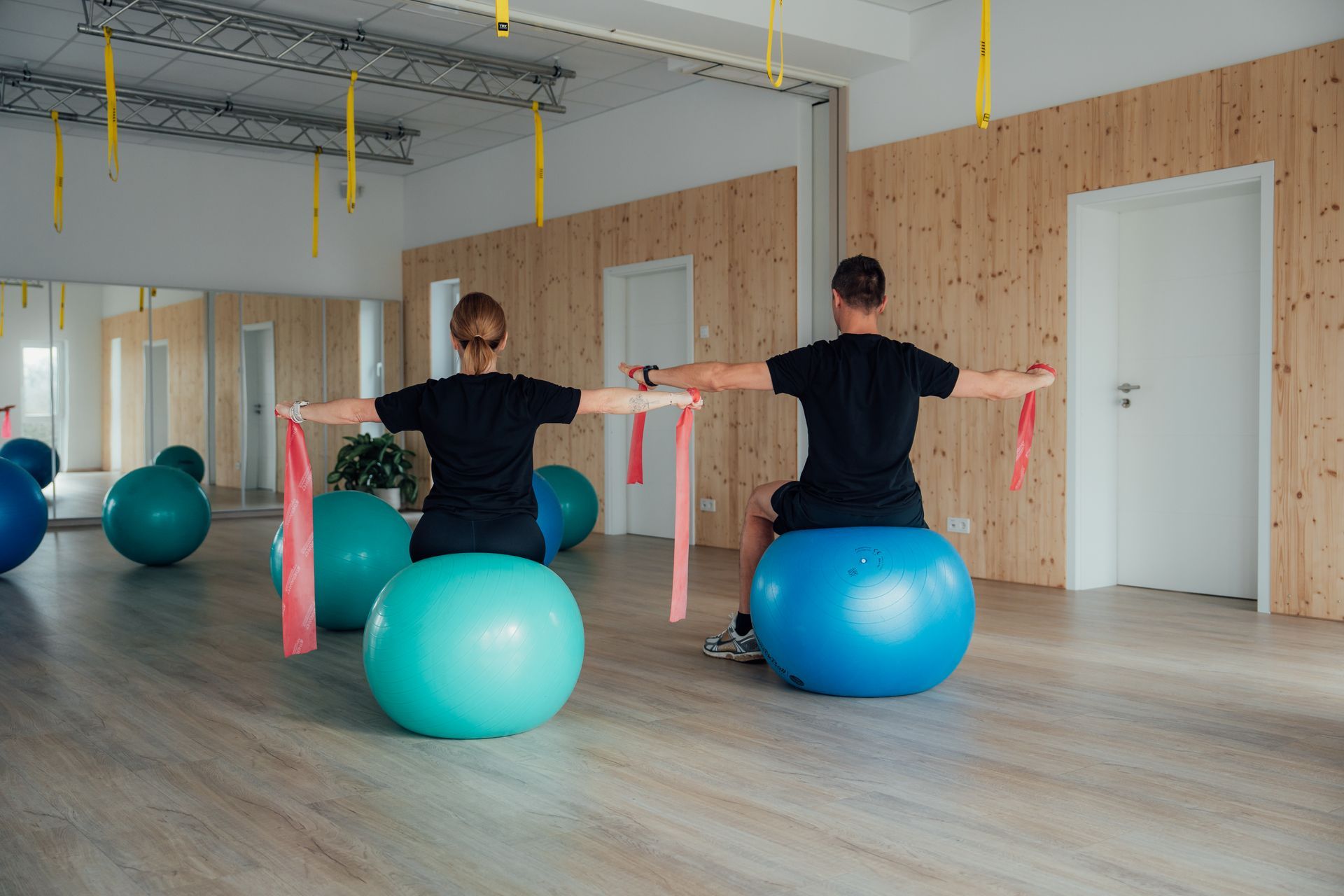 Gesundheitszentrum+Hehner+Kurse+Wirbelsäulengymnastik+Fitnessstudio