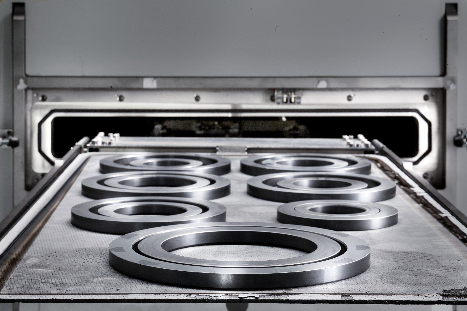 Diamond coatings for longer life