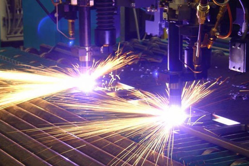 Proceso de operación de máquina de corte por plasma cnc