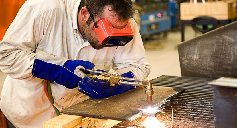 Ventajas del Pantógrafo CNC vs Pantógrafos Manuales