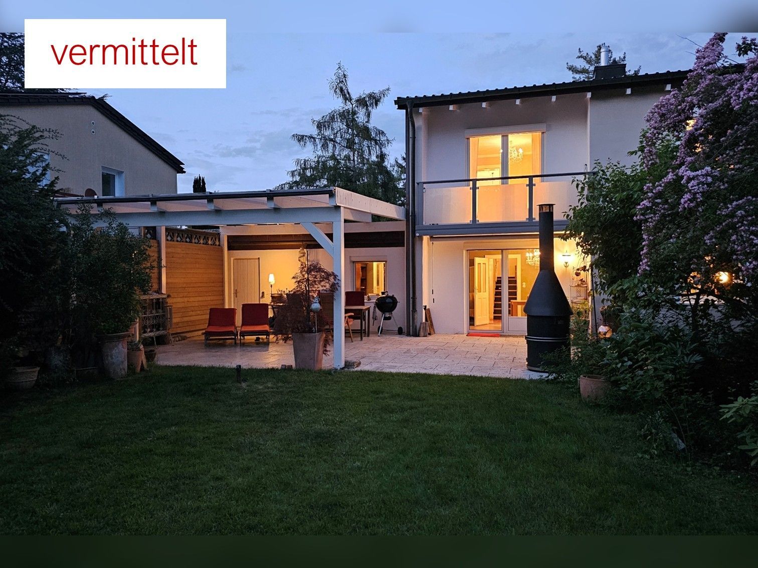 Architektenhaus mit Garten zu verkaufen Großes Grundstück mit Splitlevel-Haus in Pullach i.Isartal zu verkaufen