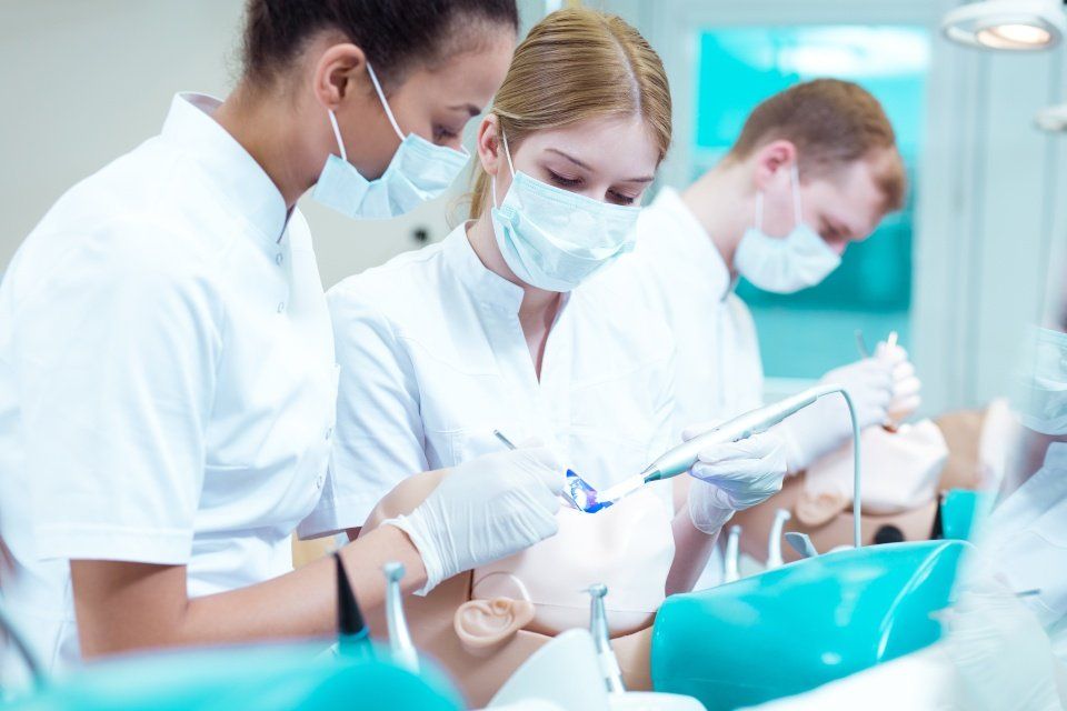 dental assistant