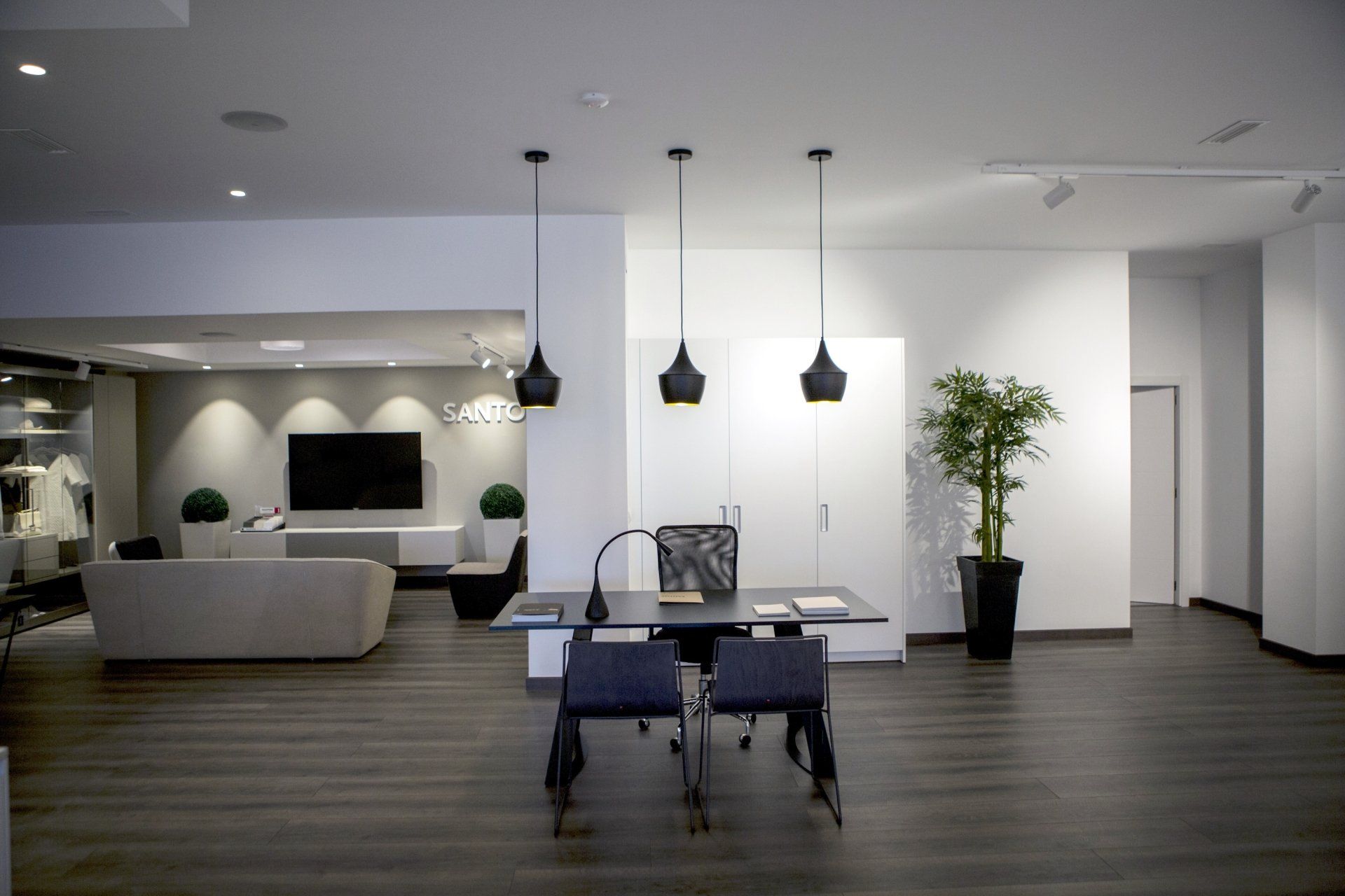 Mobiliario SANTOS, electrodomésticos, fregaderos, etc... Cocinas SANTOS