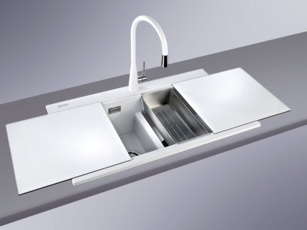 Soluciones innovadoras en fregaderos y grifería Fregaderos y grifería