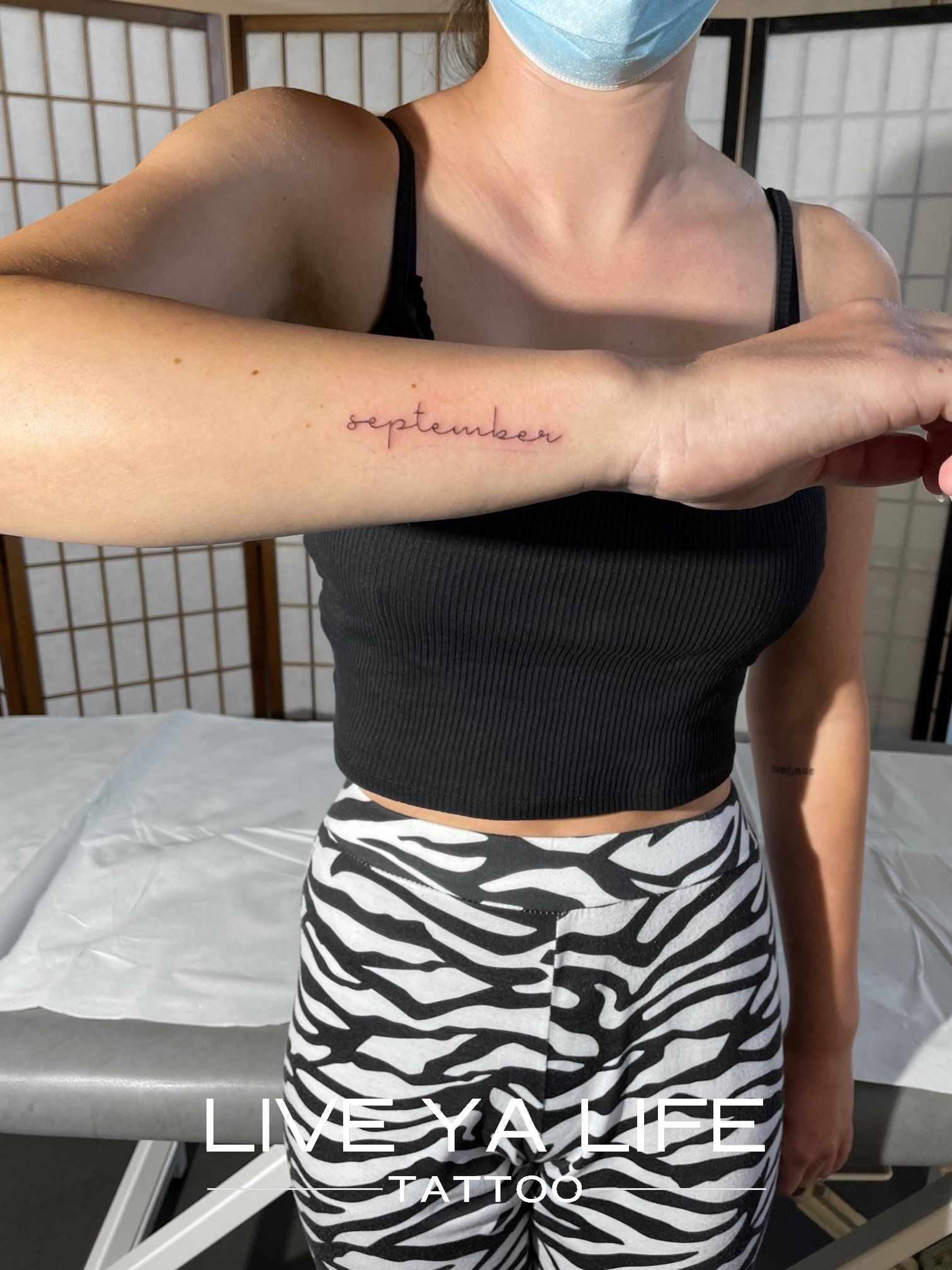 Lettering & Schriftzug Tattoos