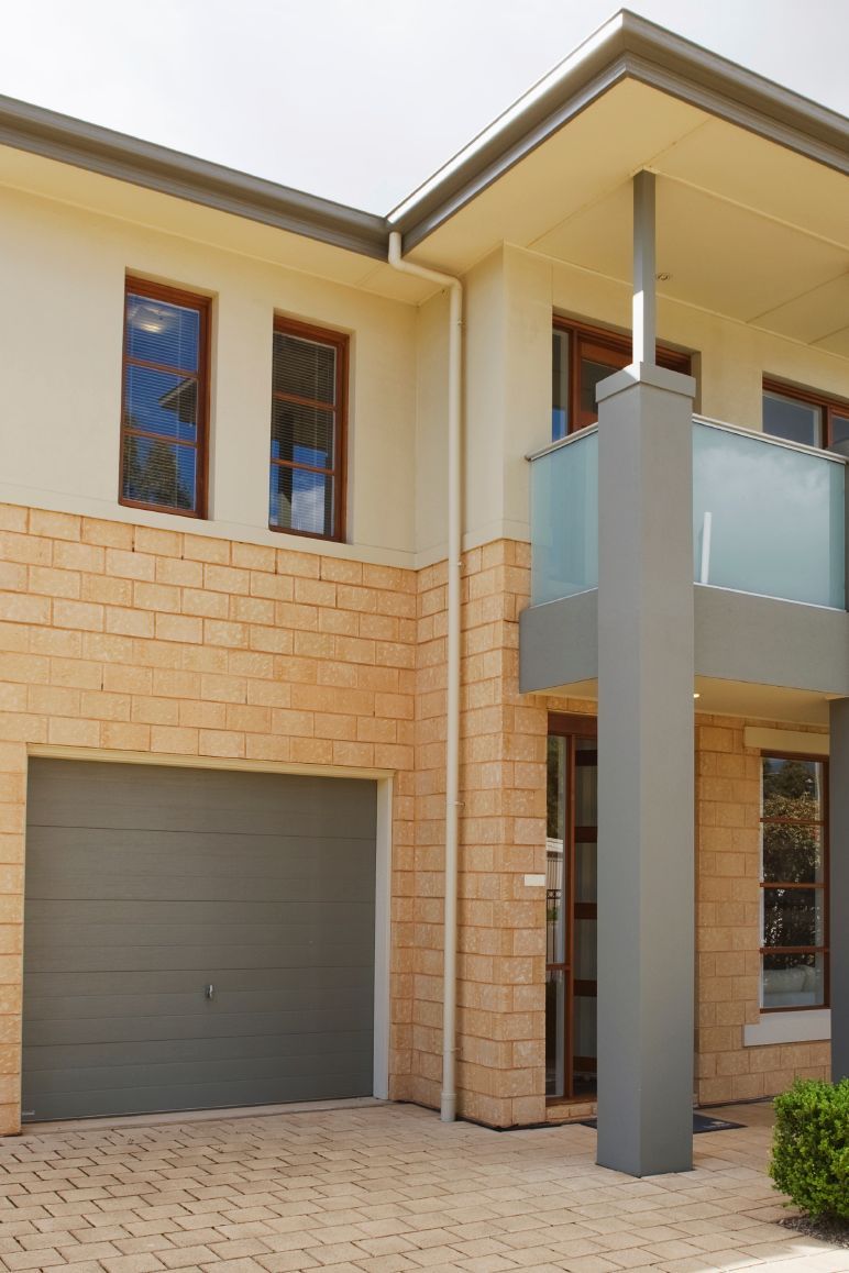 Buy & Sell Houses In GTA, Brampton, Toronto - Sanjay Pandit