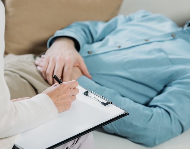 Hypnothérapie Vannes pour adulte - Emilie Cormant