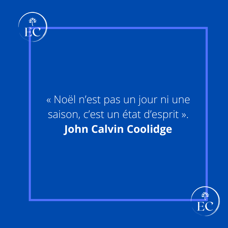 Citation de John Calvin Coolidge sur Noël comme état d'esprit illustrée sur fond féerique