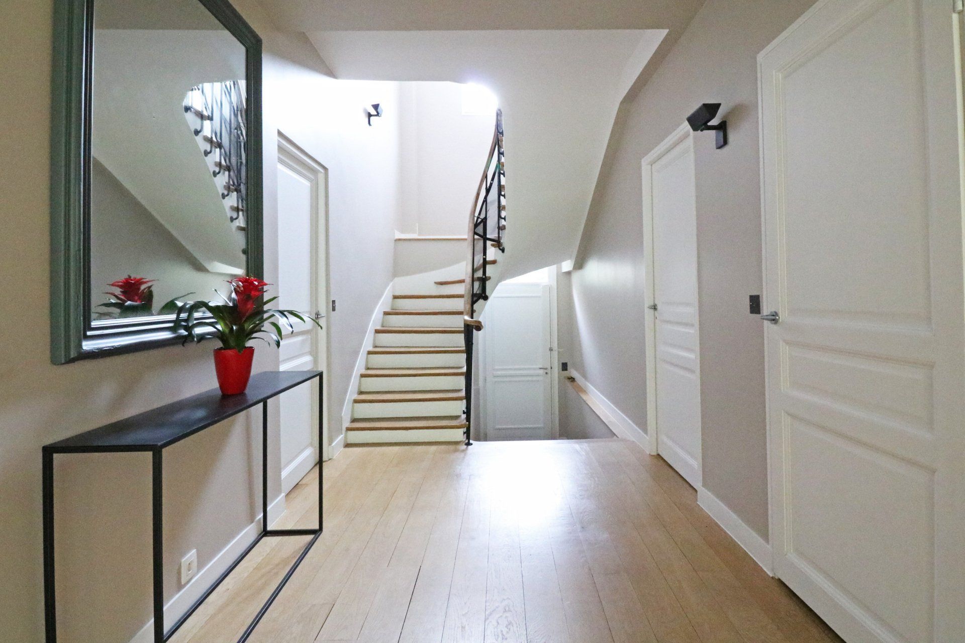 AXIOME Interior Design, architecte d'intérieur Paris, maison familiale, escaliers