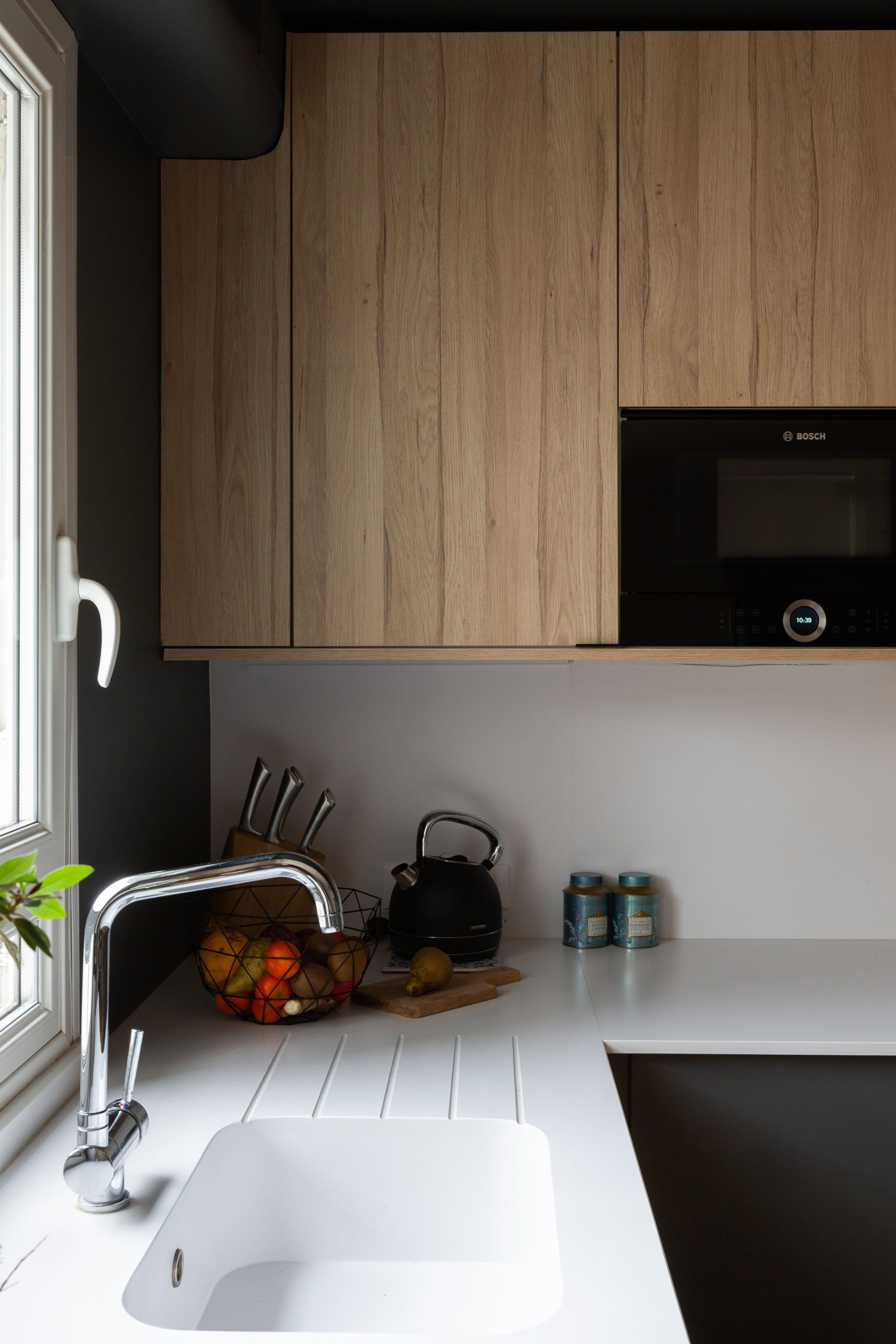 AXIOME Interior Design, architecte d'intérieur paris, plan de travail quartz, cuisine bois