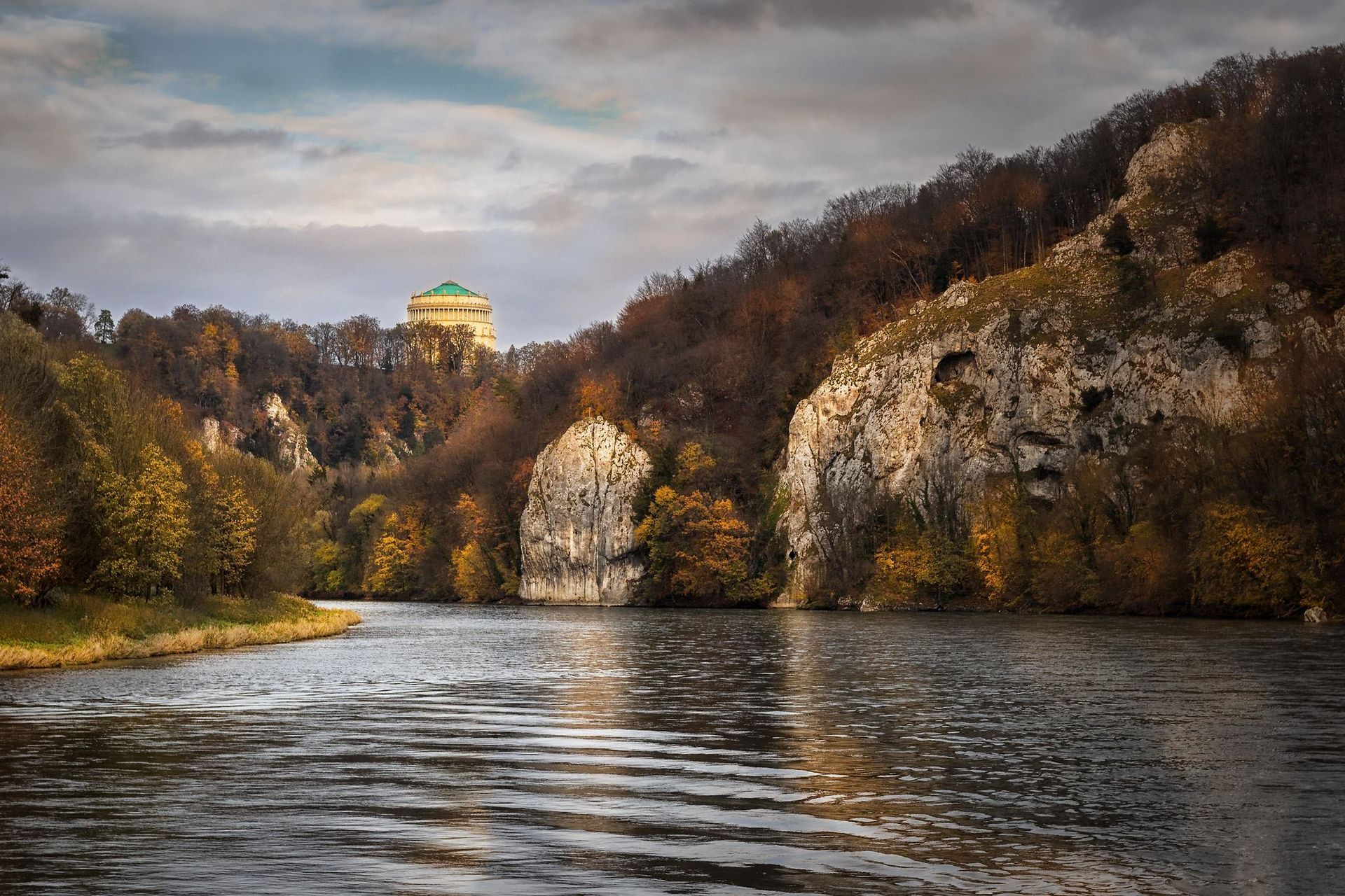 Donaudurchbruch, Kelheim, Niederbayern, Befreiungshalle Kelheim