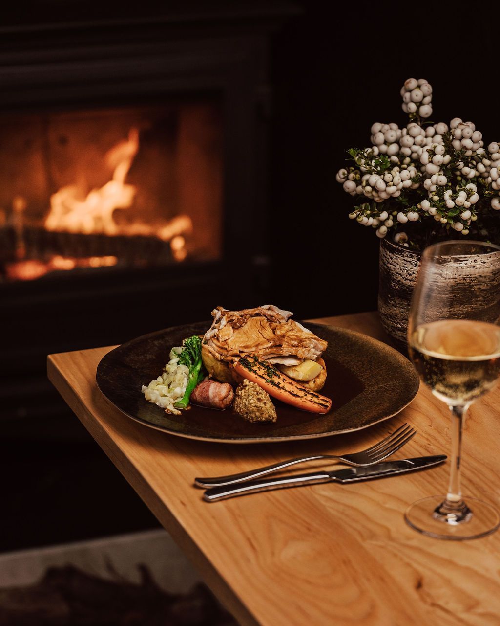 Stone & Ivy Restaurant in Warwickshire near Leicestershire border, British cuisine.