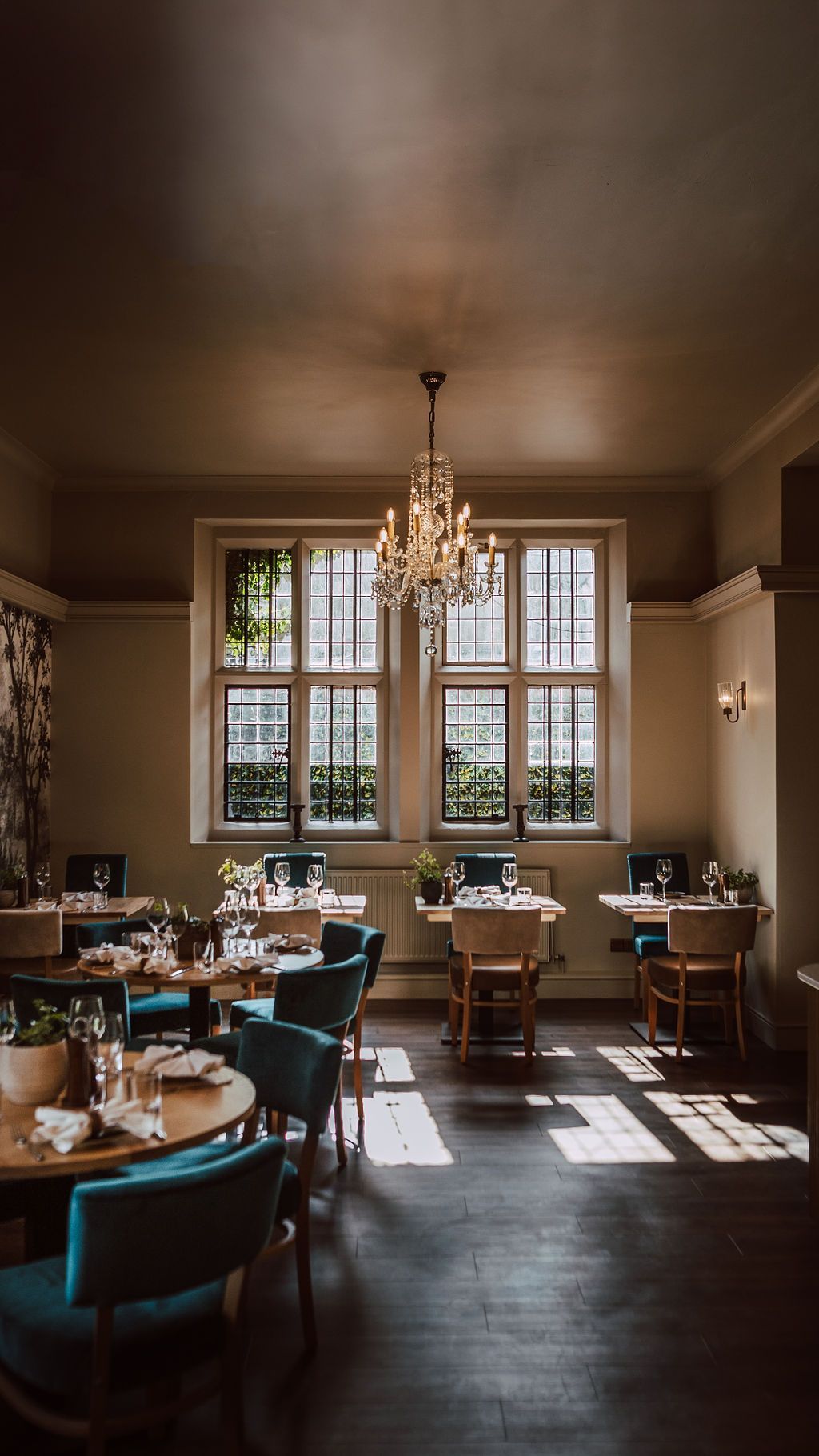 Stone & Ivy Restaurant in Warwickshire near Leicestershire border, British cuisine.