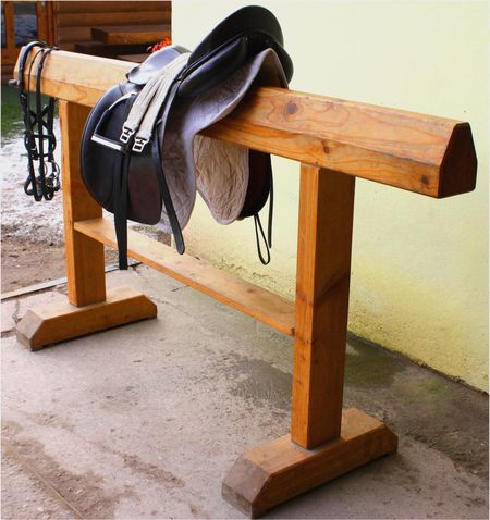 Sattelbock, Eichenholz