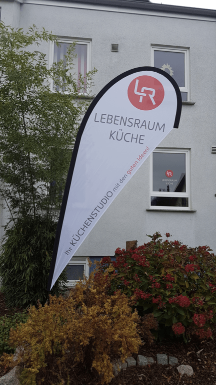 Beachflag für das Küchenstudio Lebensraum Küche in Ettlingen.