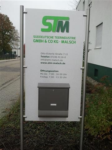 Edelstahlschild für die Firma STM in Malsch, incl. Montage.